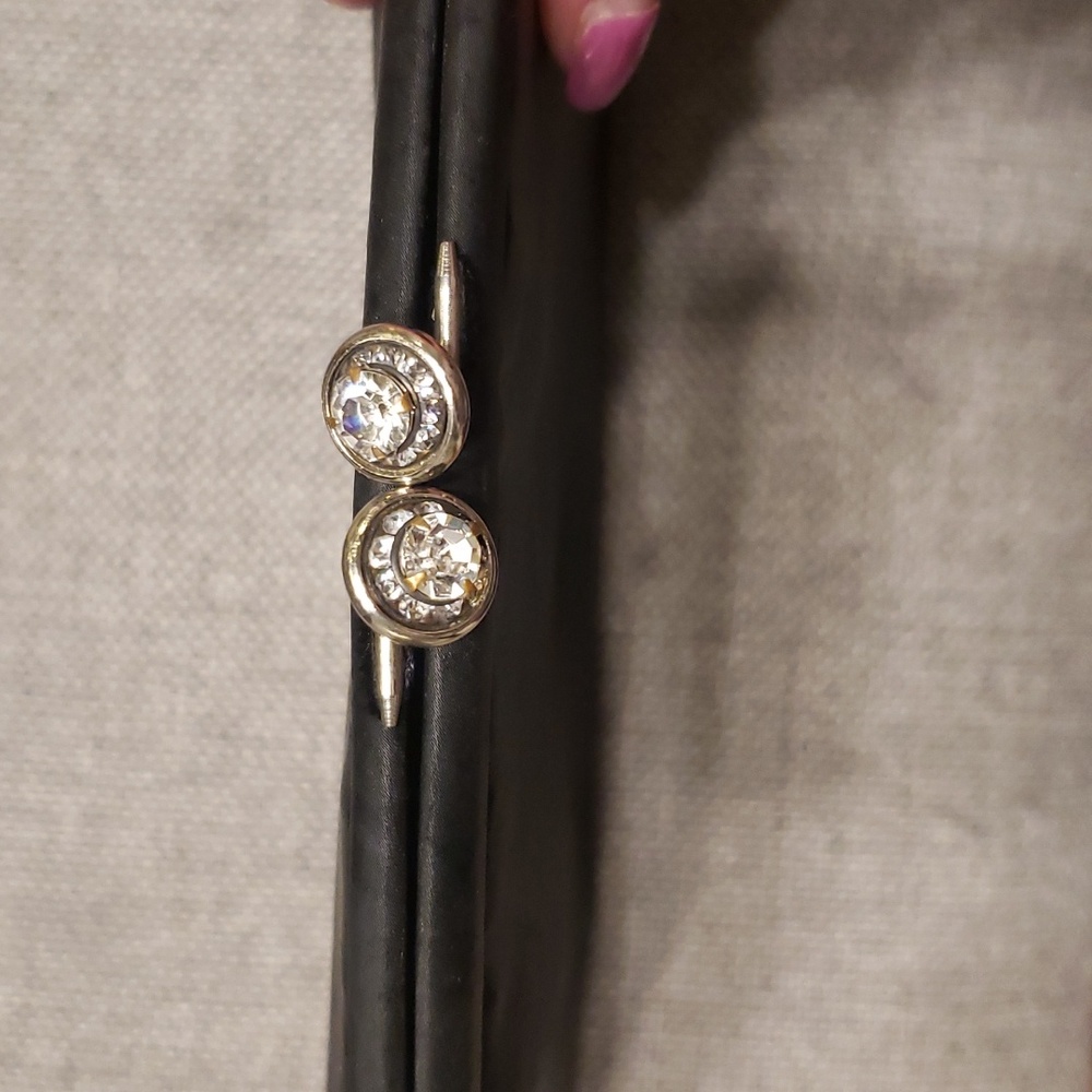 L&M spot lite exclusive clutch